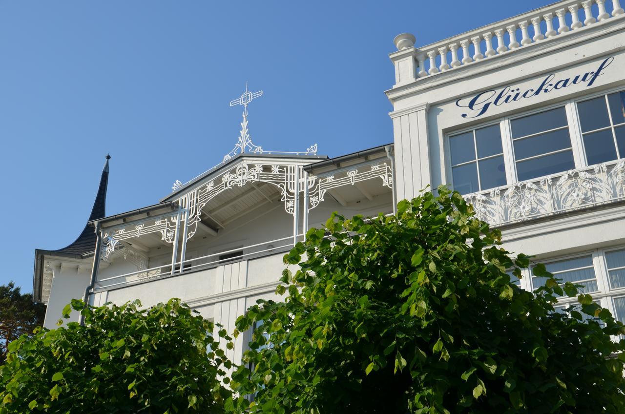 Aparthotel Strandvilla Glueckauf 4*